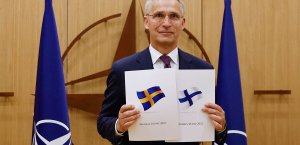 Švedija ir Suomija pateikė oficialias paraiškas stoti į NATO